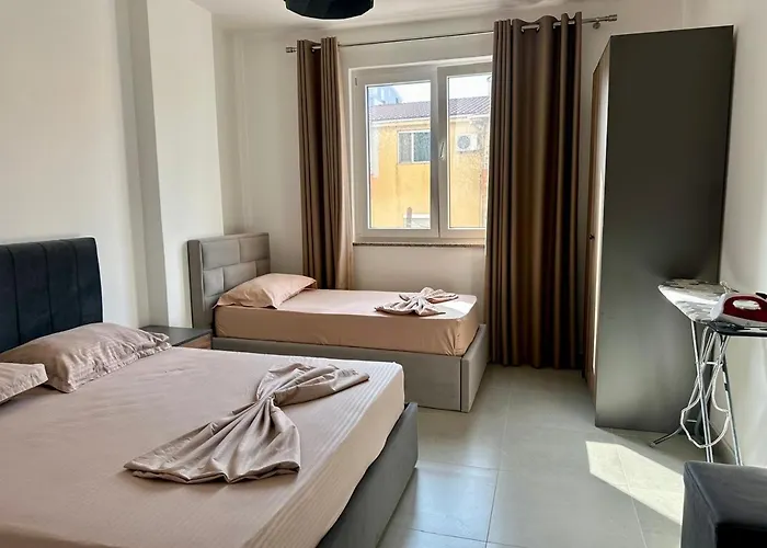 Seaside Family * Golem