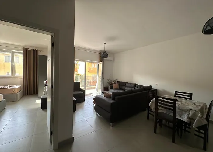 Seaside Family Golem