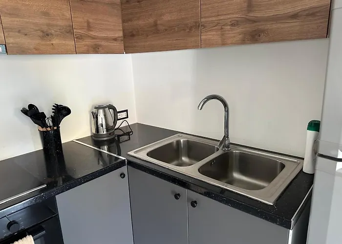 Seaside Family Apartman Golem